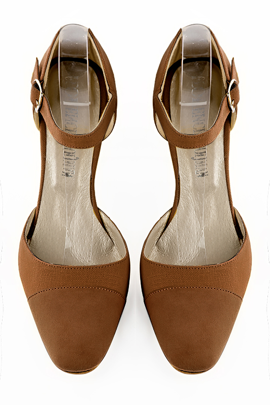 Caramel brown women's open side shoes, with an instep strap. Round toe. High kitten heels. Top view - Florence KOOIJMAN